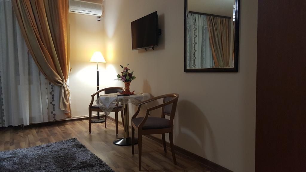 ホテル Casa Alex Târgu Jiu 部屋 写真